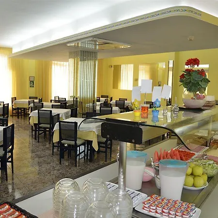 Hotell Azuline Mediterraneo Santa Eularia des Riu