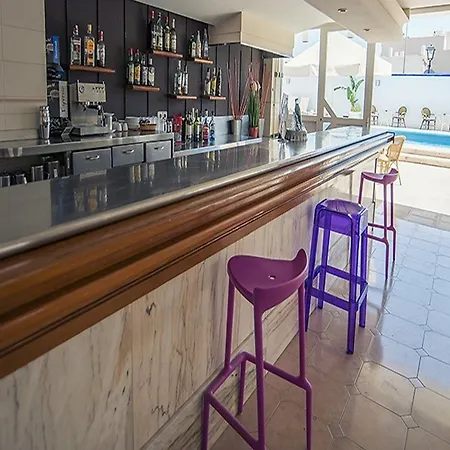 酒店 阿祖拉尼地中海酒店